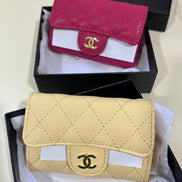 Chanel mini purse ( with a chain strap)