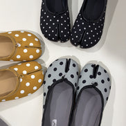 Green polka dots Tabi