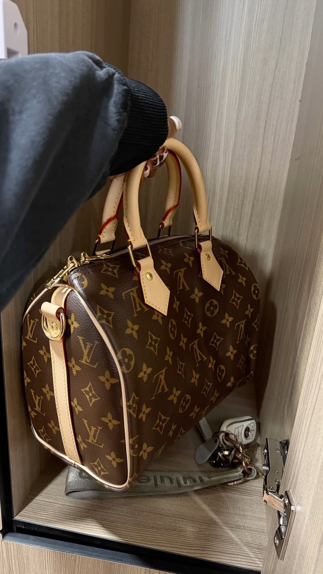 LV speedy 25
